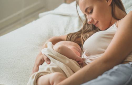 Afrontando los desafíos de la lactancia materna: Consejos para las nuevas mamás