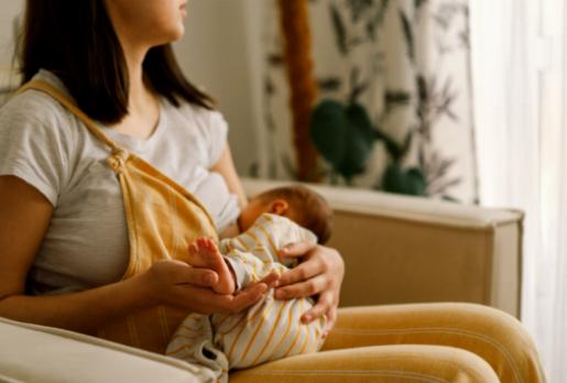 Superando obstáculos en la lactancia materna: Consejos para nuevos padres