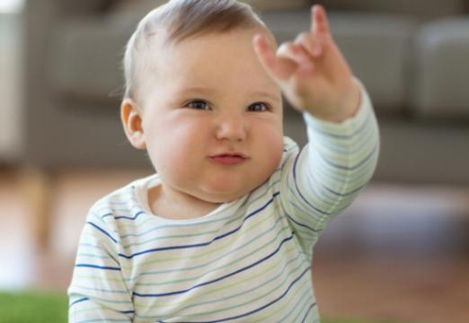 Los beneficios cognitivos del lenguaje de signos para bebés para el desarrollo del cerebro del bebé