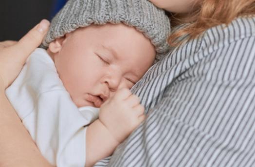 El Camino hacia un Mejor Sueño: Comprendiendo las Necesidades Únicas de tu Bebé