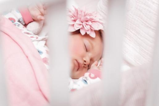 ¿Se puede entrenar para dormir y practicar la crianza con apego al mismo tiempo? Un análisis exhaustivo