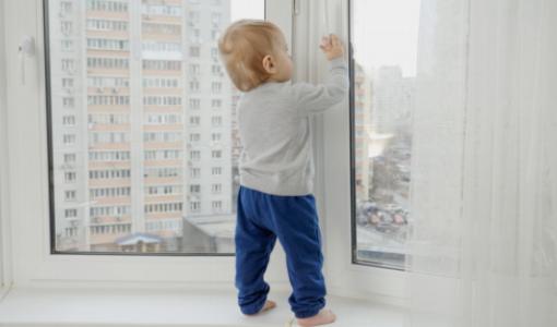 Elementos esenciales para a prueba de bebés: Cerraduras de seguridad para cajones y electrodomésticos
